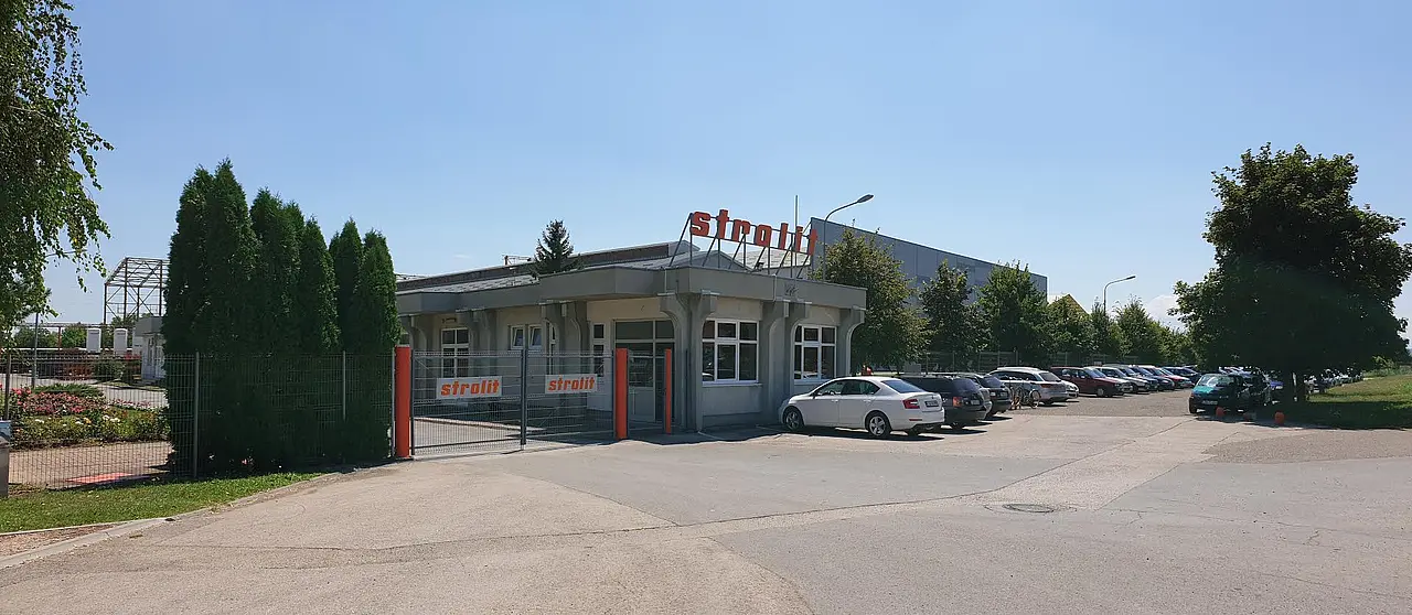 Firmeneingang der Strolit d.o.o. in Odžak